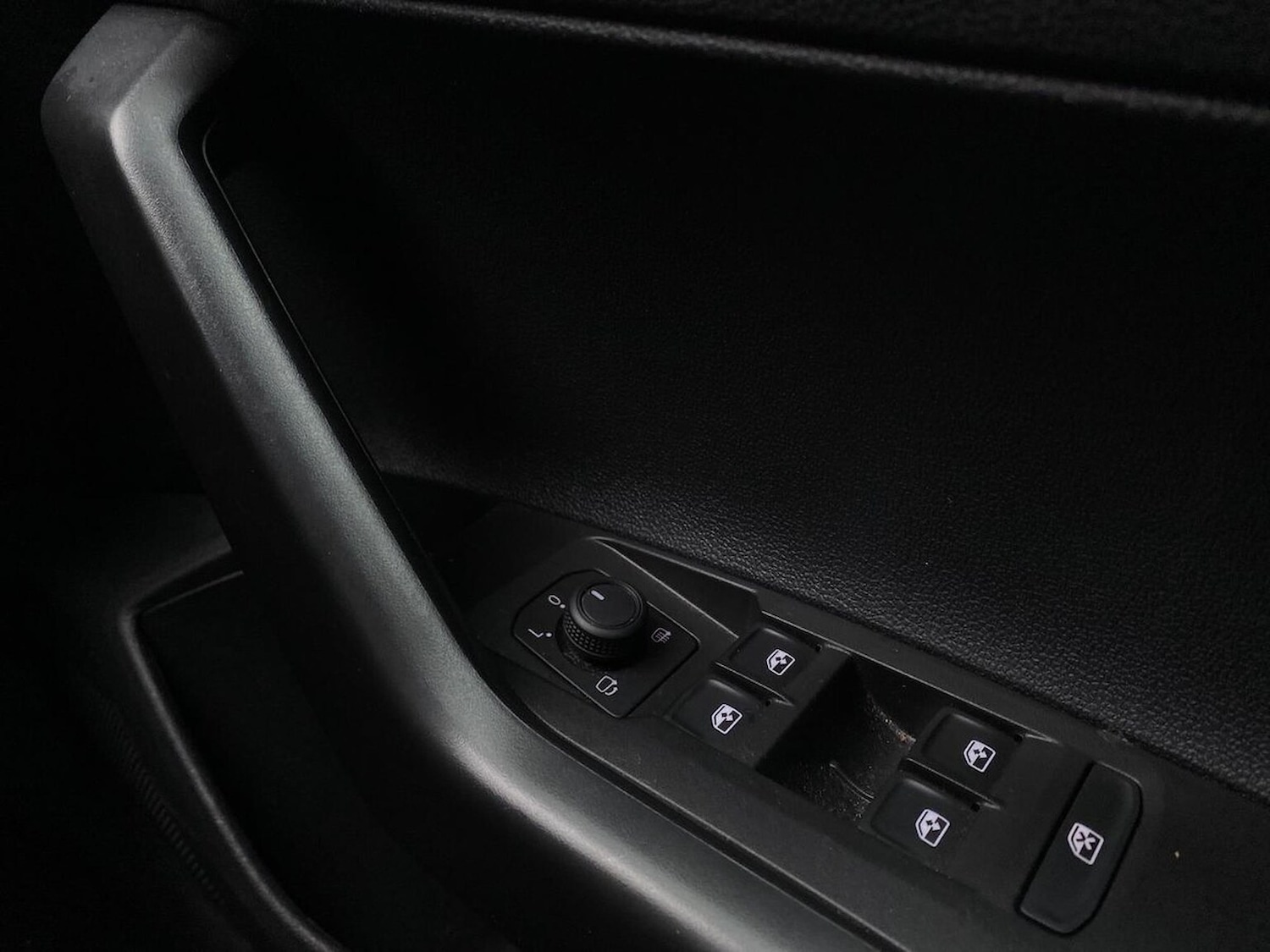 Used Volkswagen Polo 2024 for sale - 76532483: Photo 22