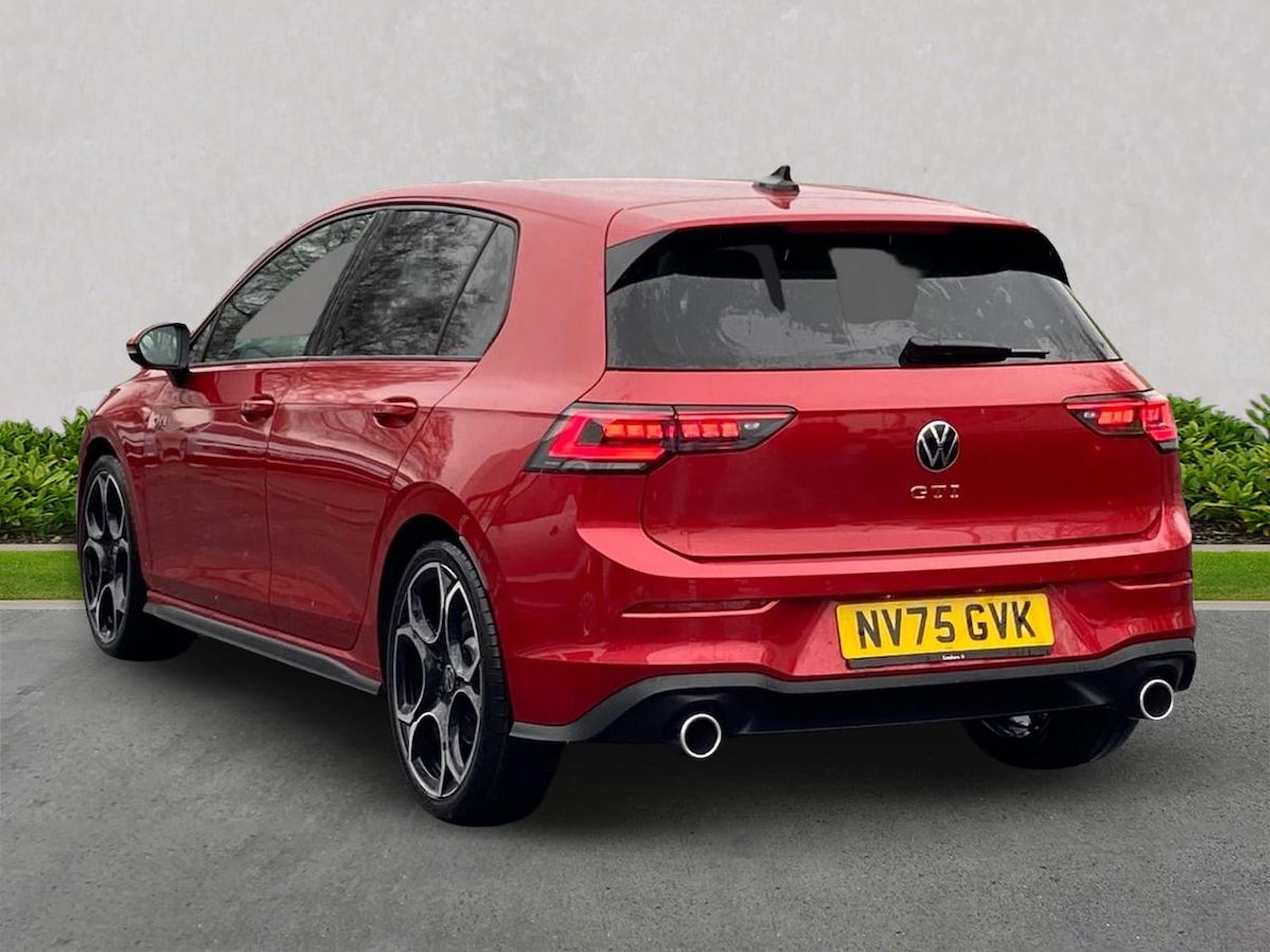 Used Volkswagen Golf 2025 for sale - 76628207: Photo 3