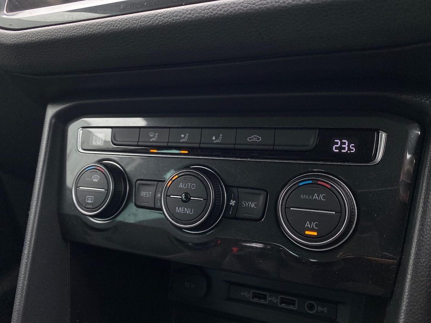 Used Volkswagen Tiguan 2019 for sale - 76477337: Photo 13