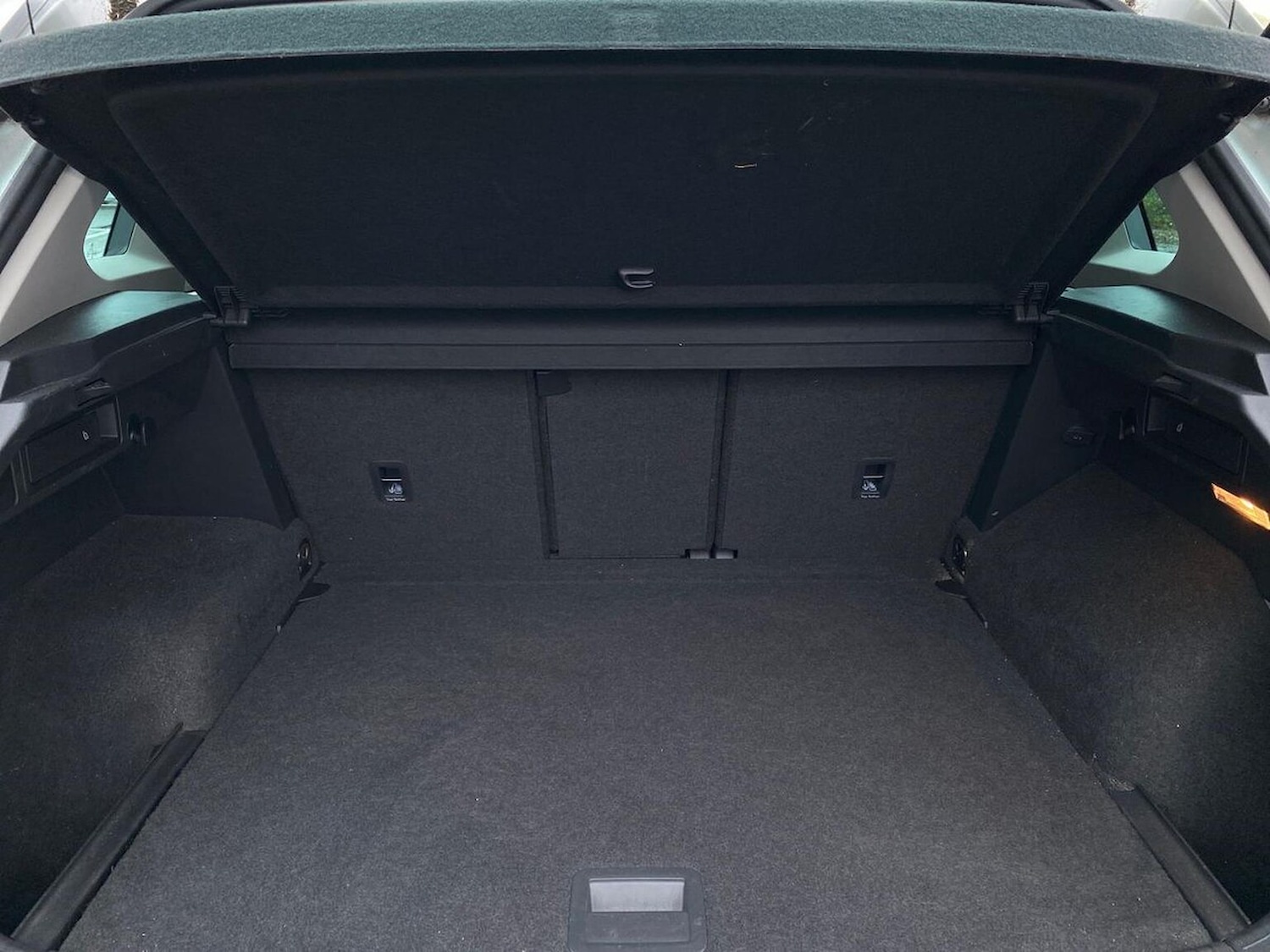 Used Volkswagen Tiguan 2019 for sale - 76477337: Photo 18