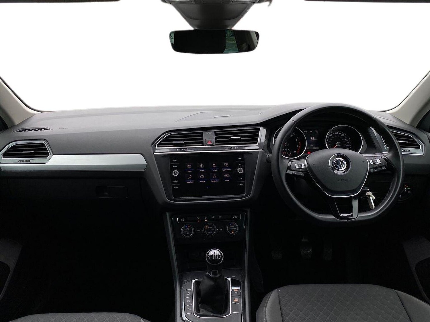 Used Volkswagen Tiguan 2019 for sale - 76477337: Photo 9