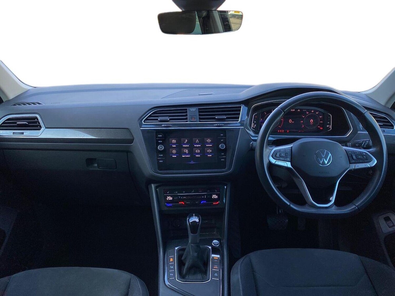 Used Volkswagen Tiguan 2023 for sale - 78194001: Photo 8