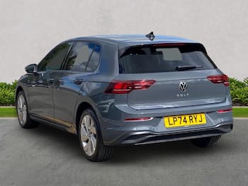 Used Volkswagen Golf 2025 for sale - 79852557: Photo