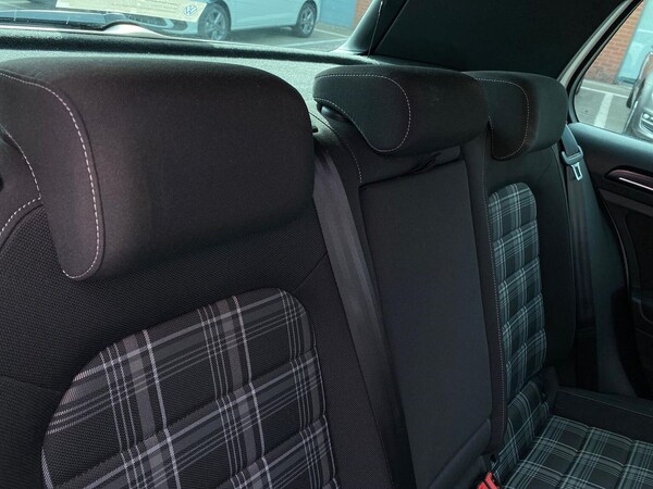 Used Volkswagen Golf 2016 for sale - 76207448: Photo 16