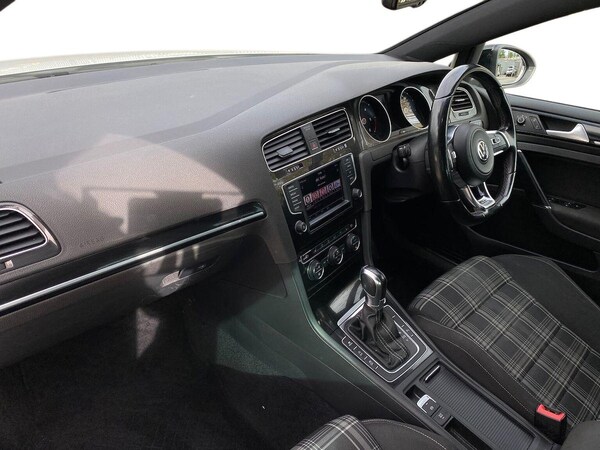Used Volkswagen Golf 2016 for sale - 76207448: Photo 7