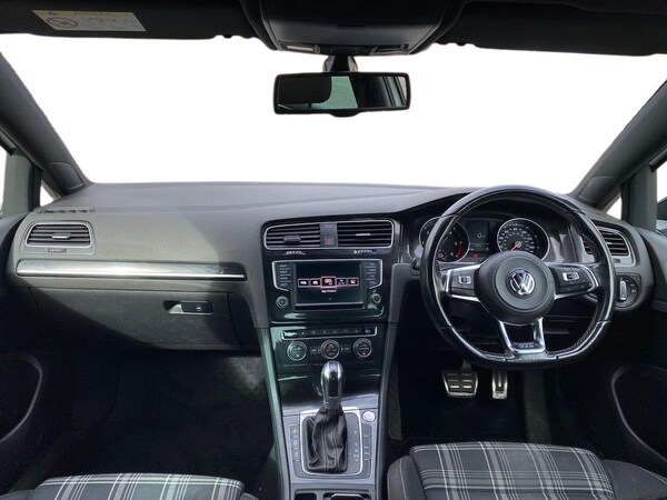 Used Volkswagen Golf 2016 for sale - 76207448: Photo 8