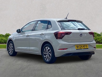 Used Volkswagen Polo 2024 for sale - 78883891: Photo