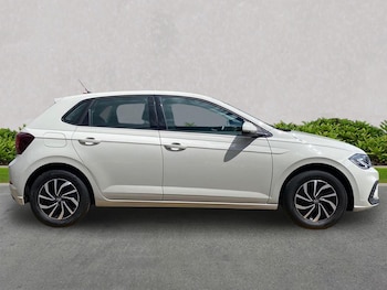 Used Volkswagen Polo 2024 for sale - 78883891: Photo