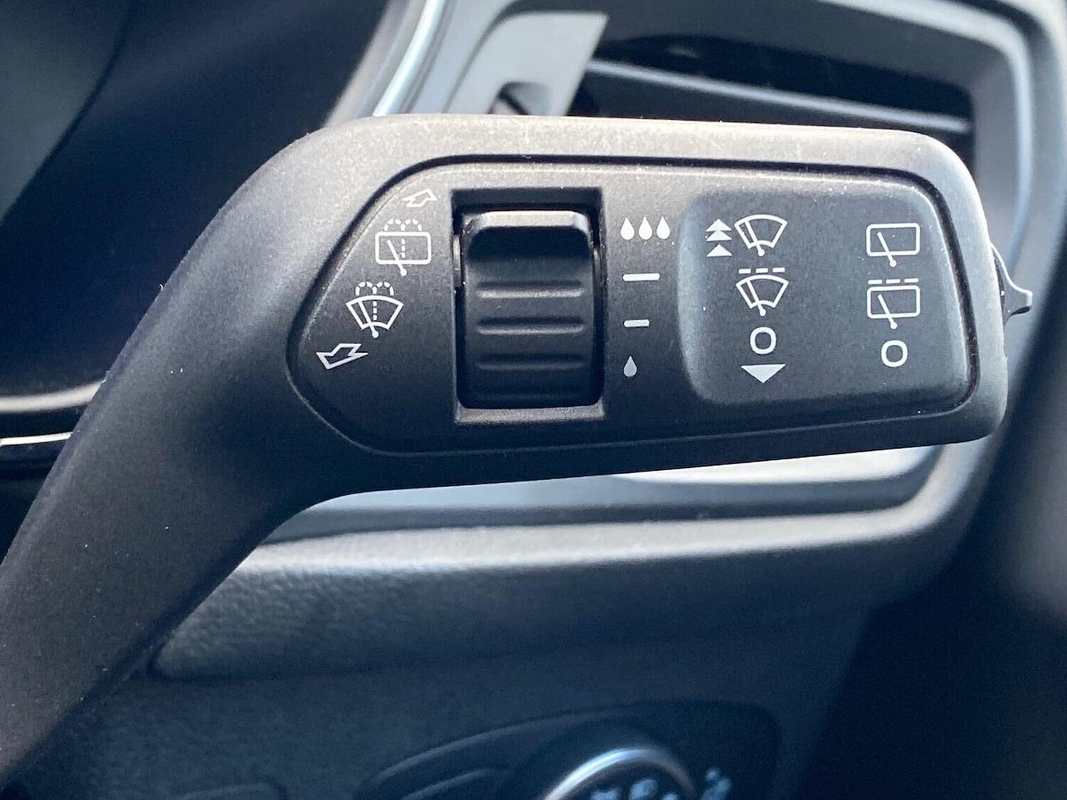 Used Ford Focus 2022 for sale - 76211970: Photo 25