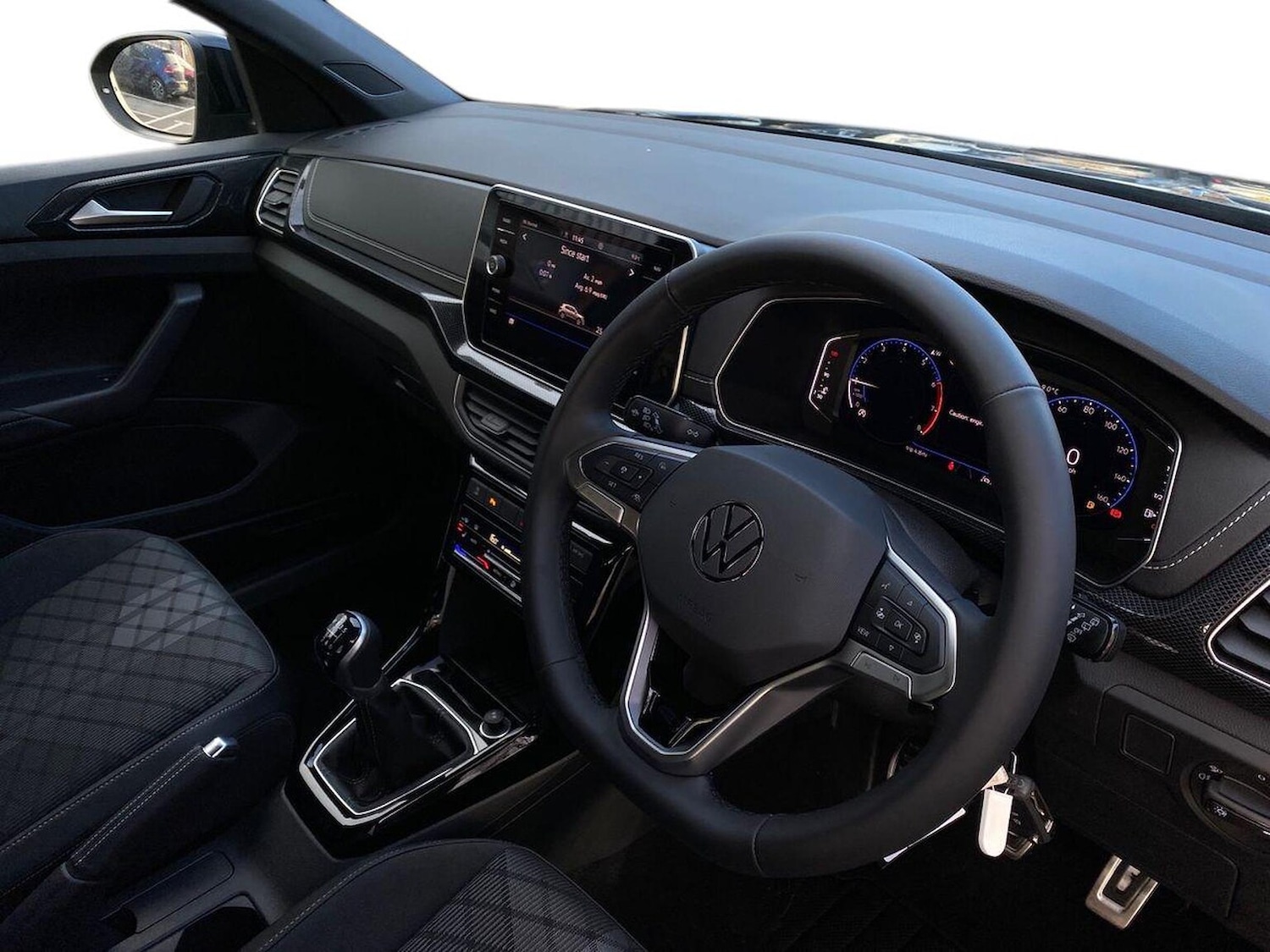 Used Volkswagen T-Cross 2025 for sale - 77056780: Photo 17