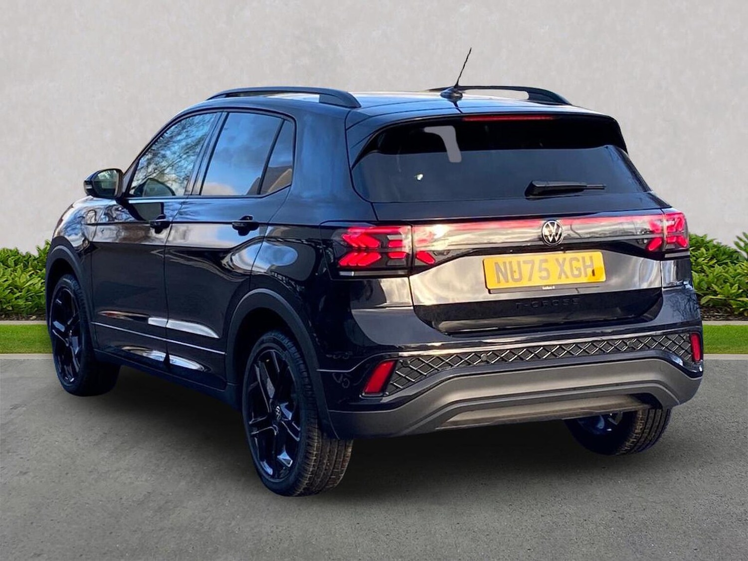 Used Volkswagen T-Cross 2025 for sale - 77056780: Photo 2