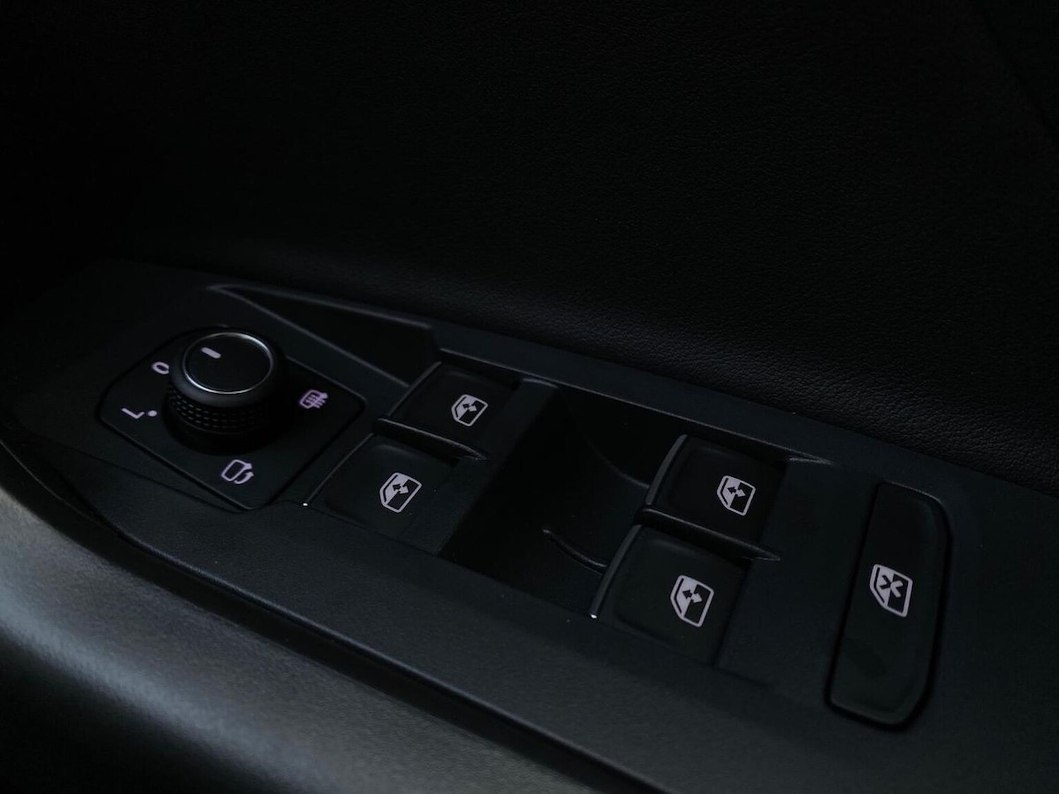 Used Volkswagen T-Cross 2025 for sale - 77056780: Photo 23