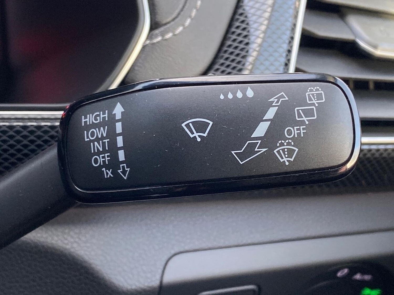 Used Volkswagen T-Cross 2025 for sale - 77056780: Photo 29