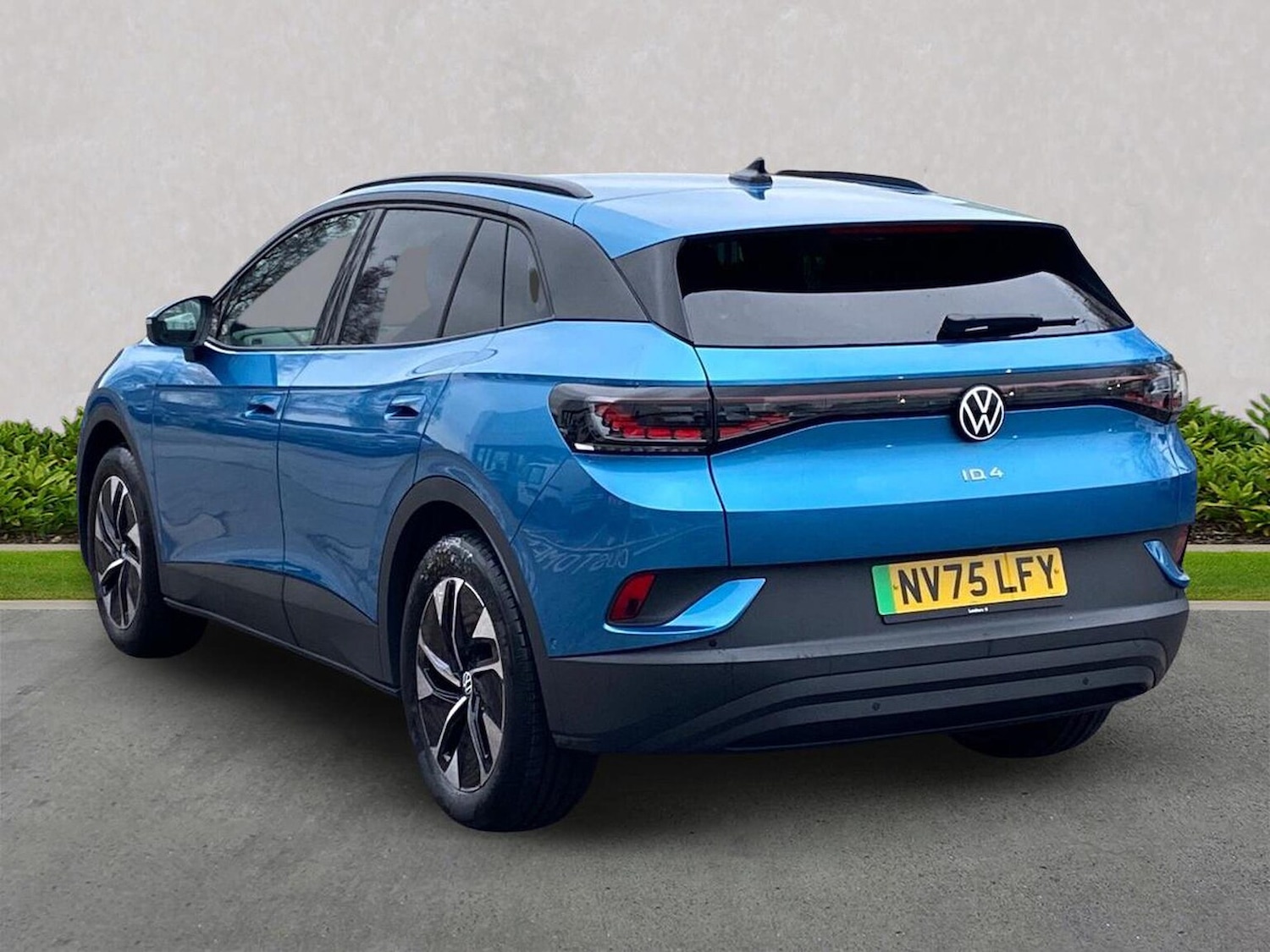 Used Volkswagen ID.4 2026 for sale - 77896225: Photo 2