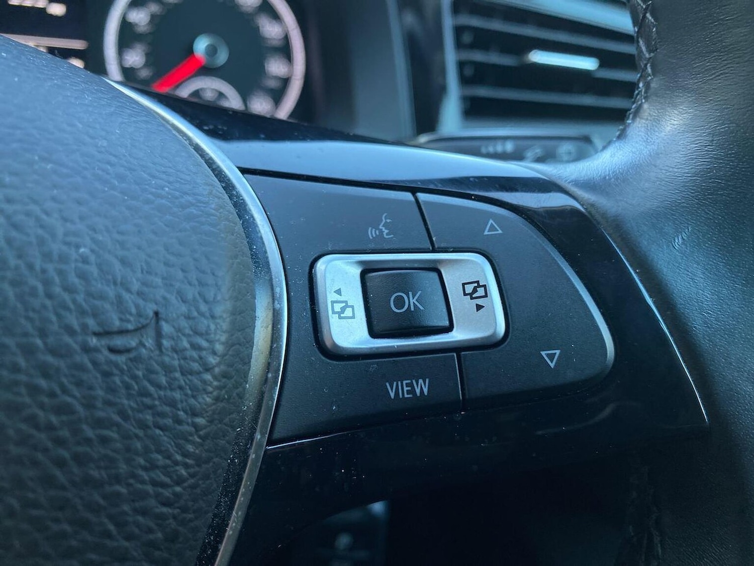 Used Volkswagen Polo 2018 for sale - 76040787: Photo 23