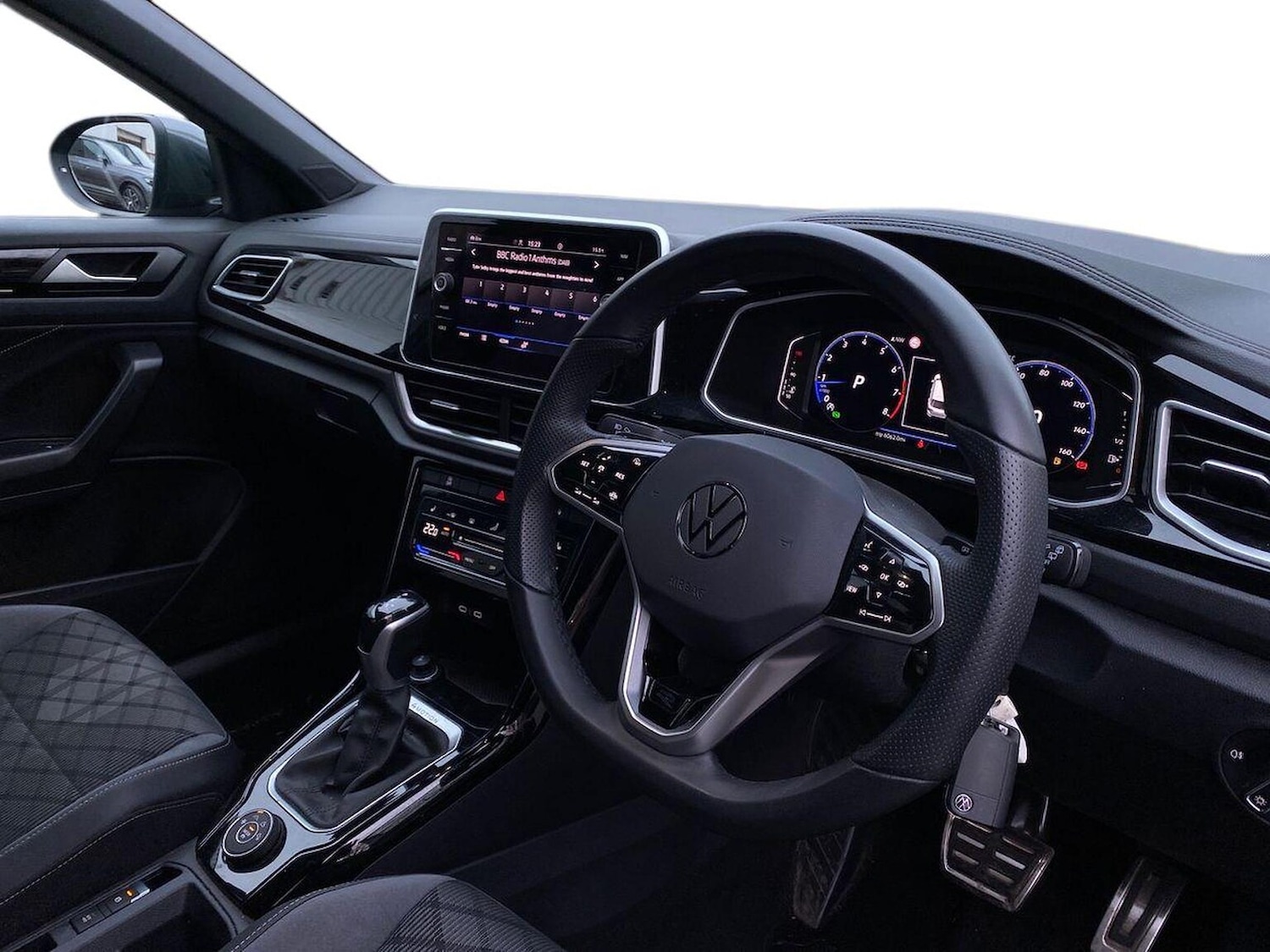 Used Volkswagen T-Roc 2023 for sale - 76510679: Photo 15