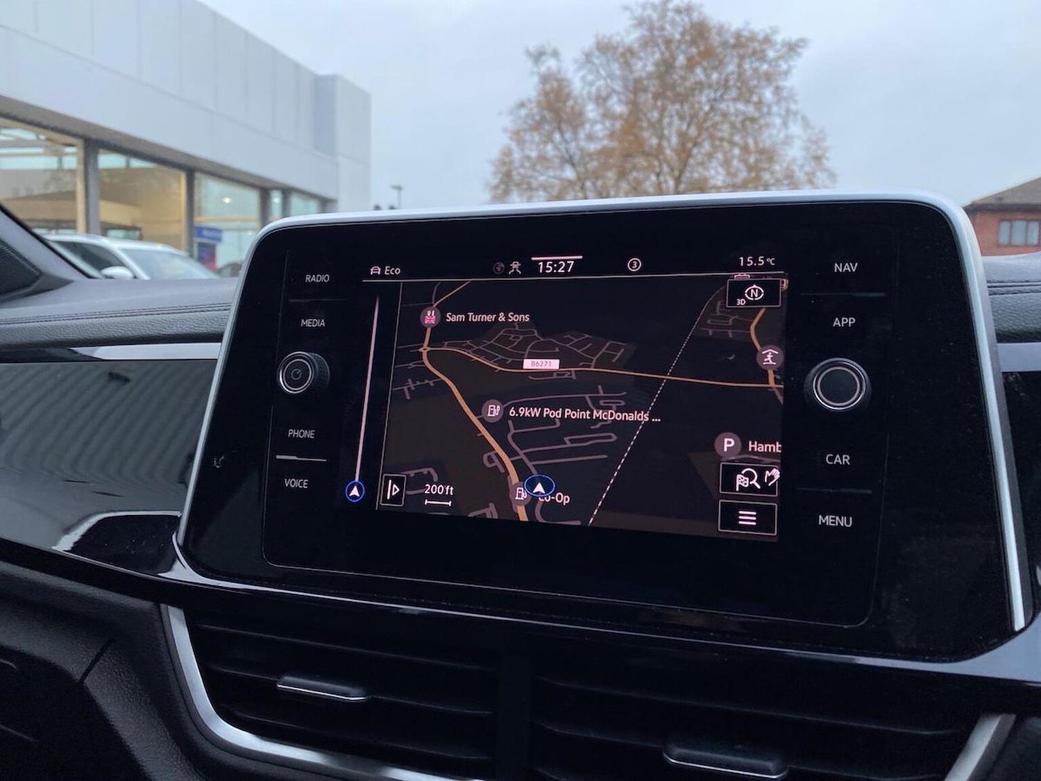 Used Volkswagen T-Roc 2023 for sale - 76510679: Photo 22