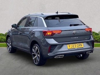 Used Volkswagen T-Roc 2023 for sale - 76510679: Photo