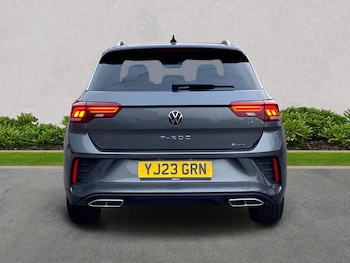 Used Volkswagen T-Roc 2023 for sale - 76510679: Photo