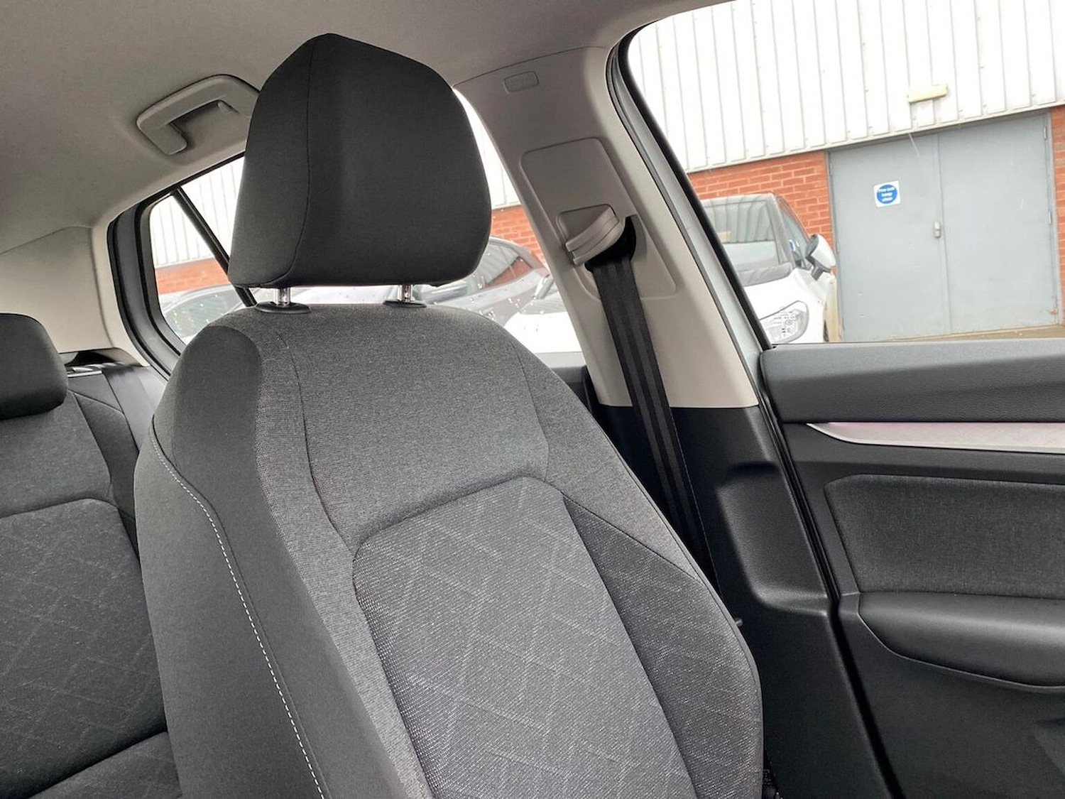 Used Volkswagen Golf 2024 for sale - 76719411: Photo 31