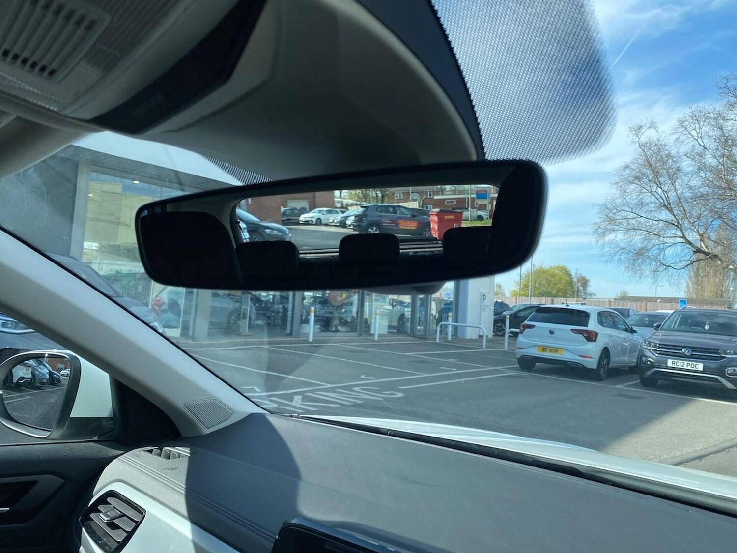 Used Volkswagen T-Roc 2025 for sale - 78194233: Photo 14