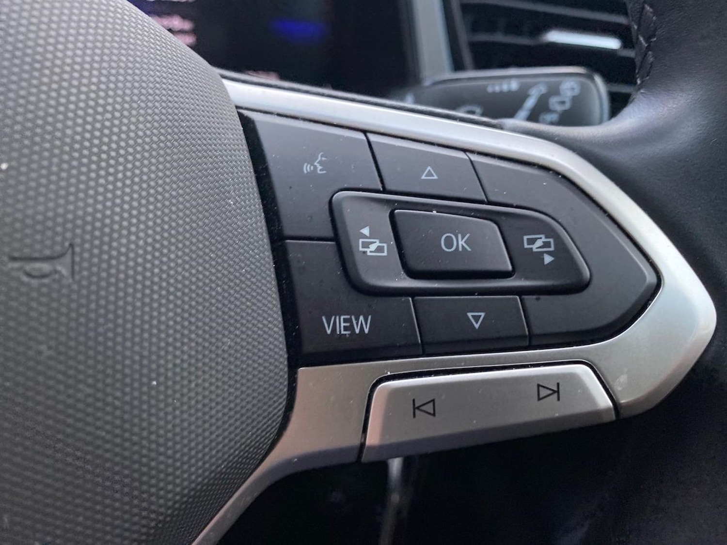 Used Volkswagen T-Roc 2025 for sale - 78194233: Photo 24