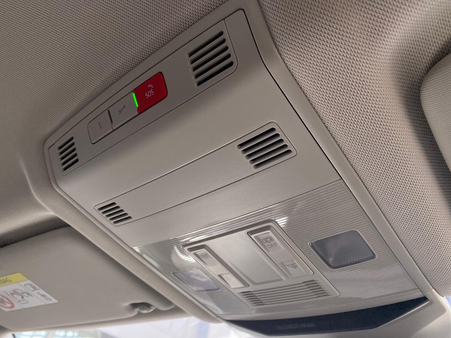 Used Volkswagen T-Roc 2025 for sale - 78194233: Photo 28