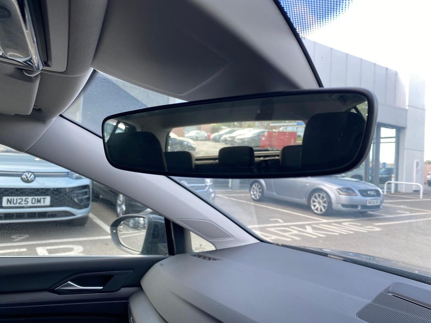 Used Volkswagen Golf 2021 for sale - 76383355: Photo 15