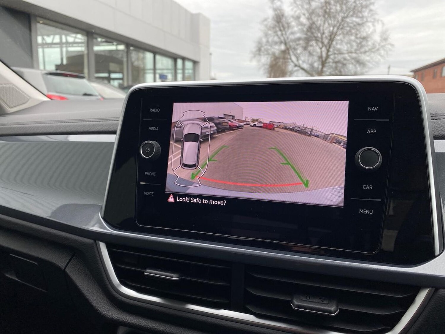 Used Volkswagen T-Roc 2022 for sale - 78194223: Photo 23