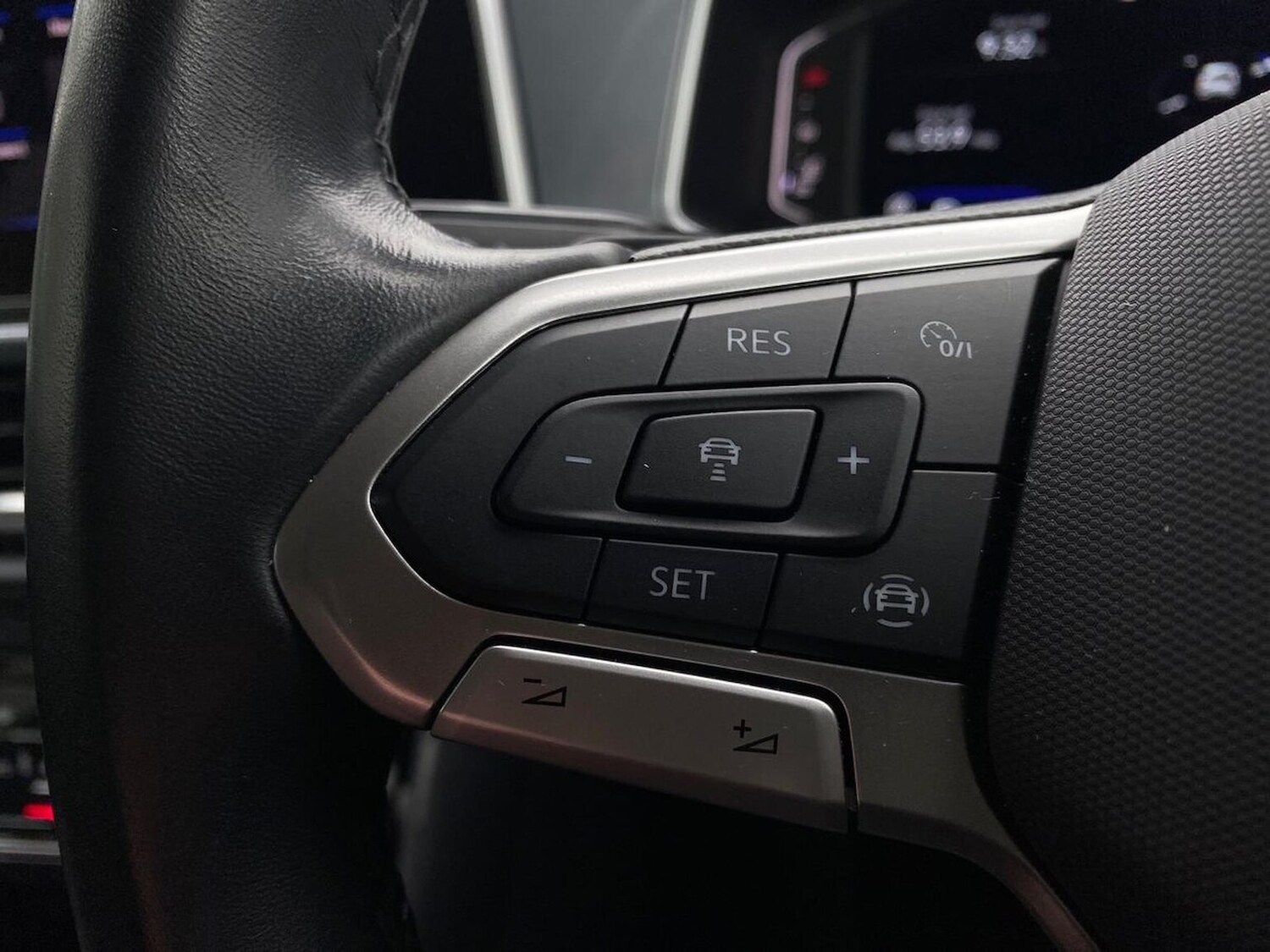 Used Volkswagen T-Roc 2022 for sale - 78194223: Photo 26