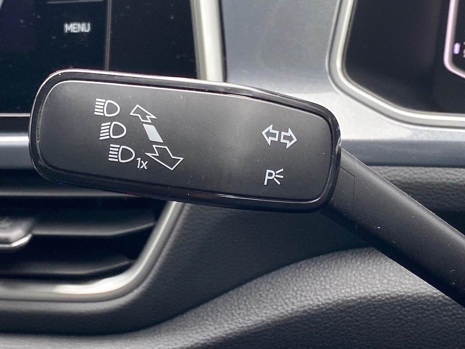 Used Volkswagen T-Roc 2022 for sale - 78194223: Photo 28