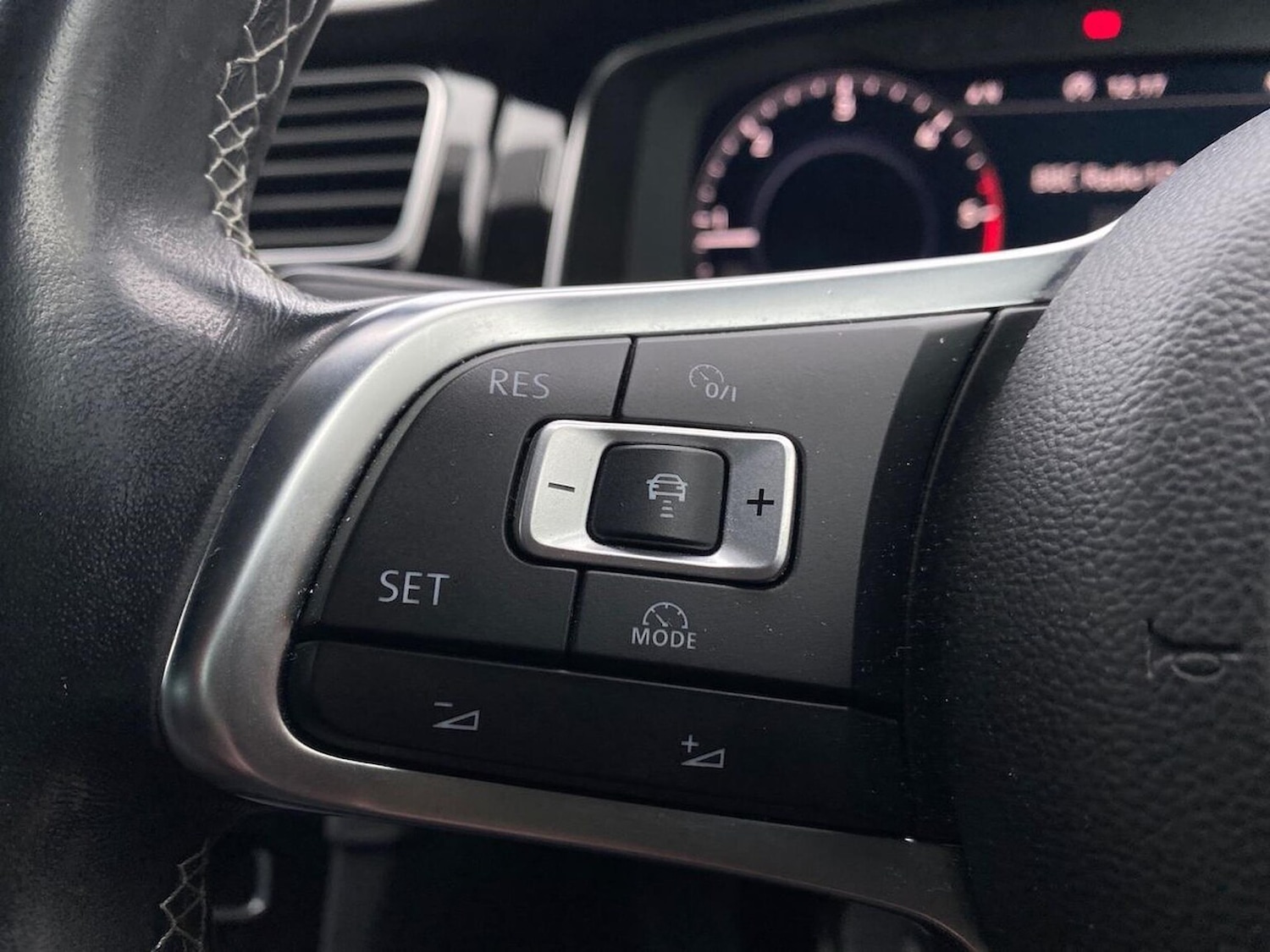 Used Volkswagen Golf 2018 for sale - 77024214: Photo 27