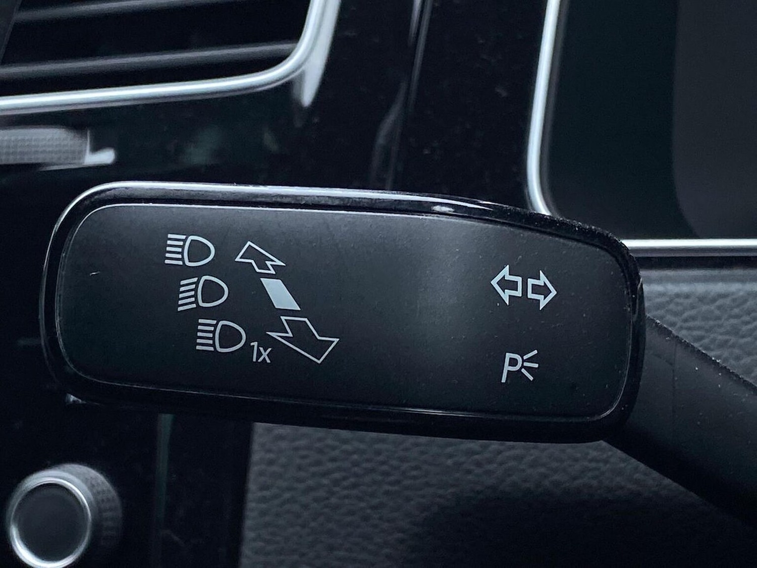 Used Volkswagen Golf 2018 for sale - 77024214: Photo 29