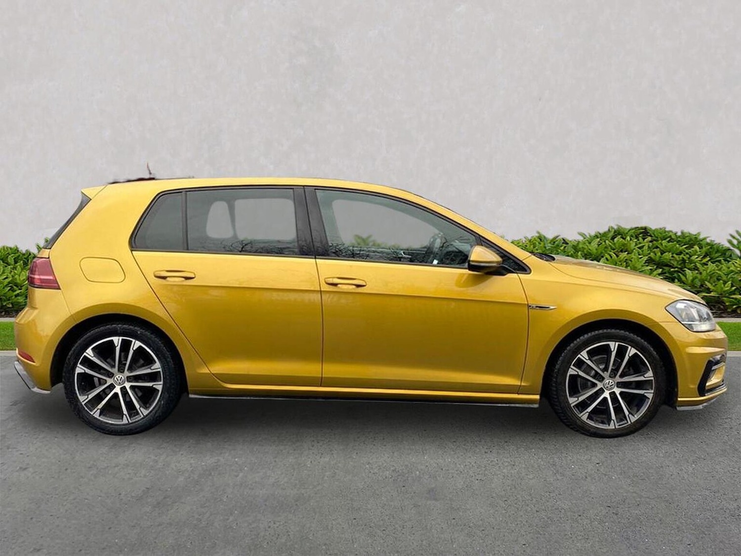 Used Volkswagen Golf 2018 for sale - 77024214: Photo 5