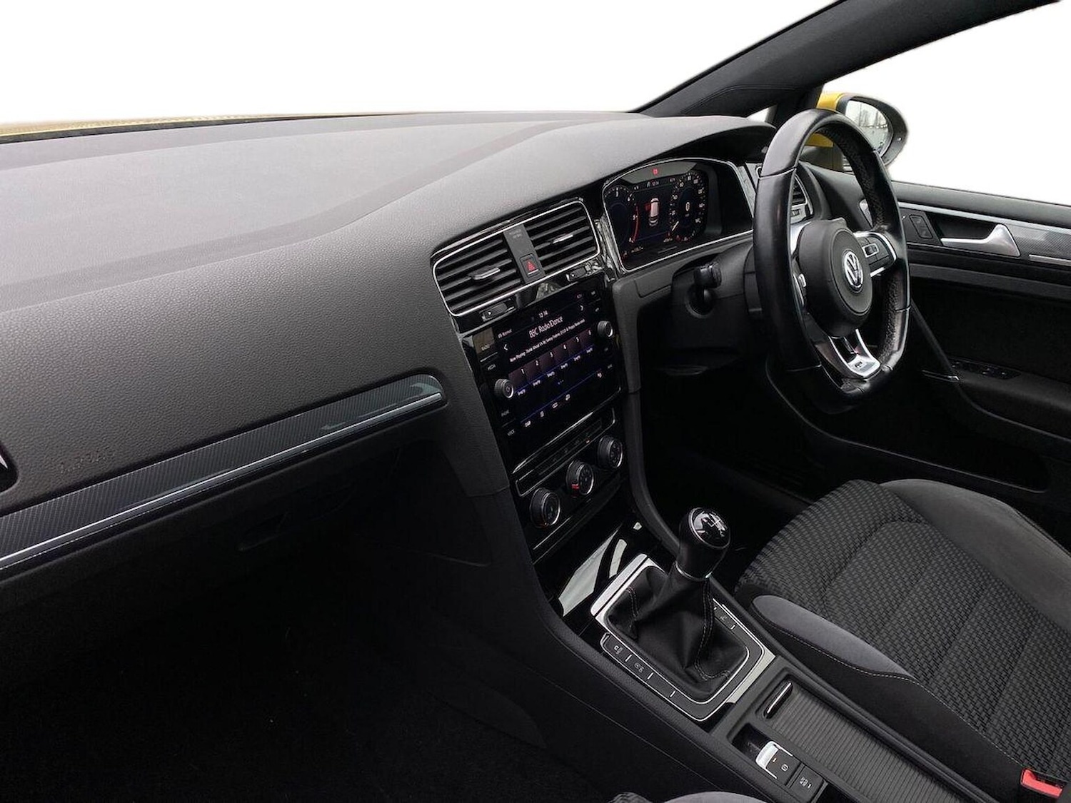 Used Volkswagen Golf 2018 for sale - 77024214: Photo 9