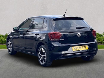 Used Volkswagen Polo 2018 for sale - 75718063: Photo