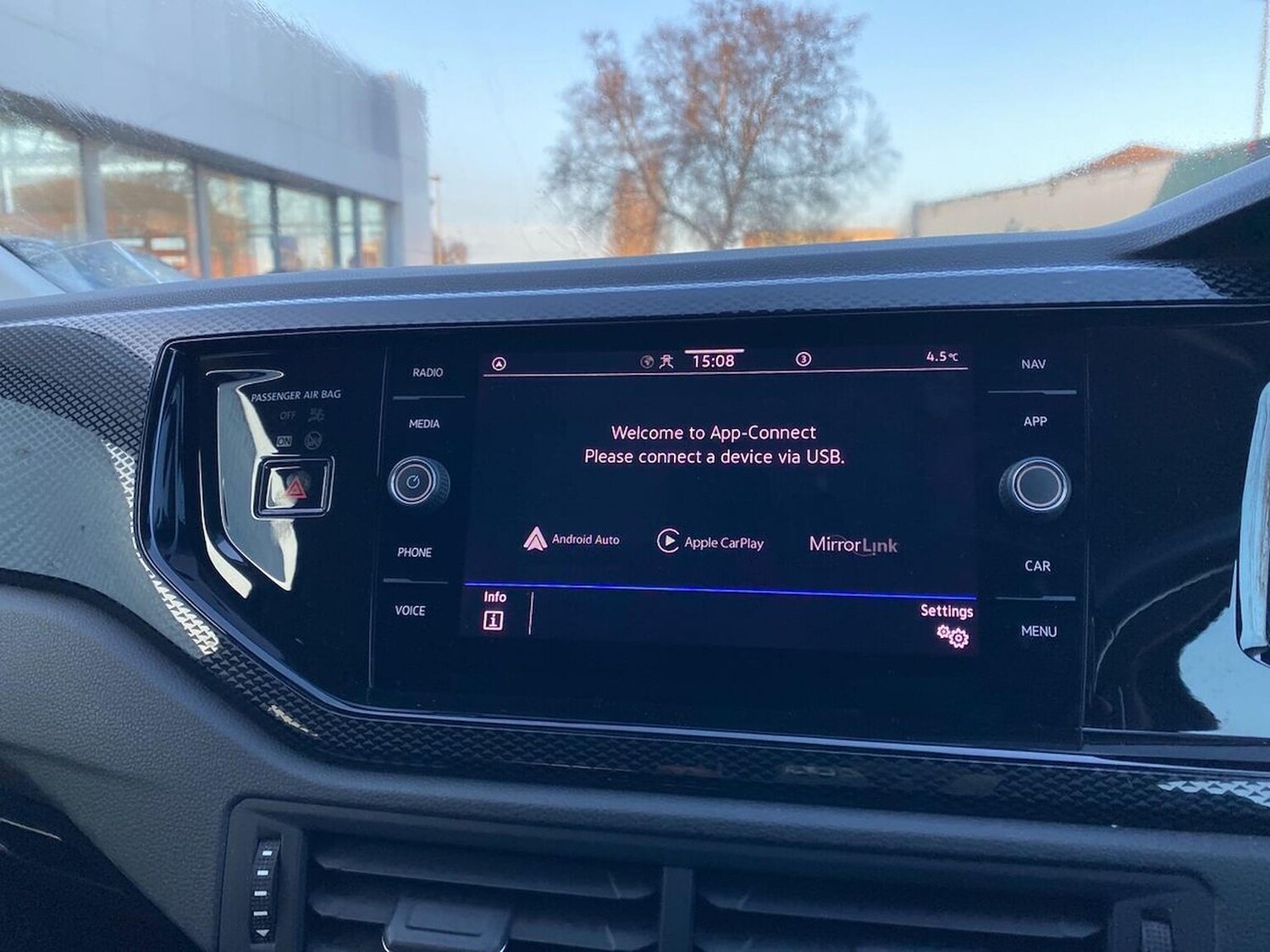 Used Volkswagen Taigo 2023 for sale - 77813392: Photo 11