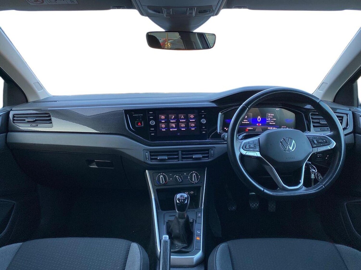 Used Volkswagen Taigo 2023 for sale - 77813392: Photo 8