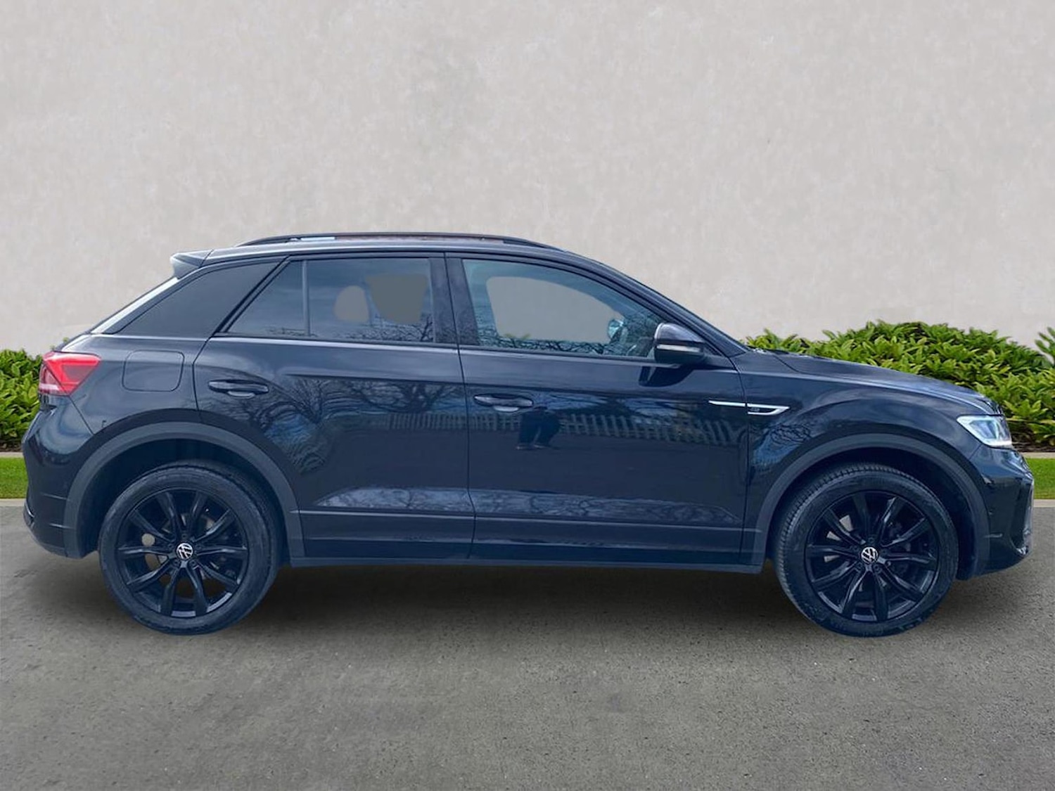 Used Volkswagen T-Roc 2023 for sale - 78194261: Photo 3