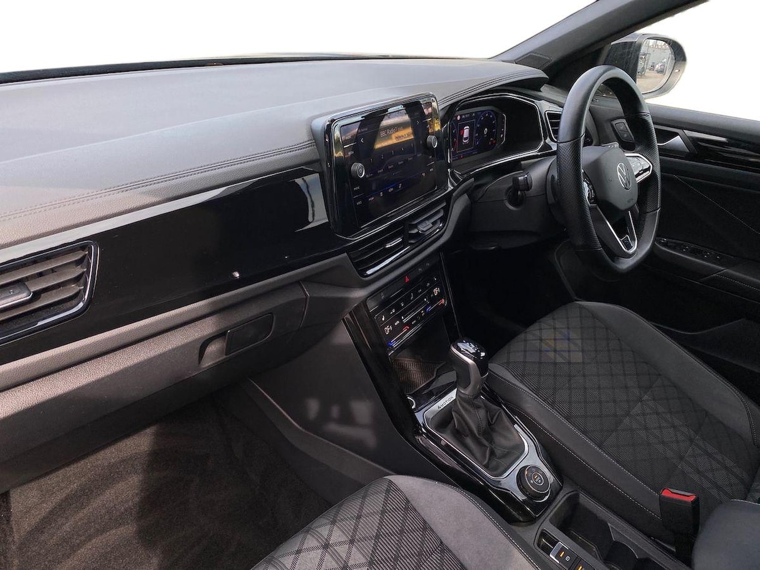 Used Volkswagen T-Roc 2023 for sale - 78194261: Photo 7