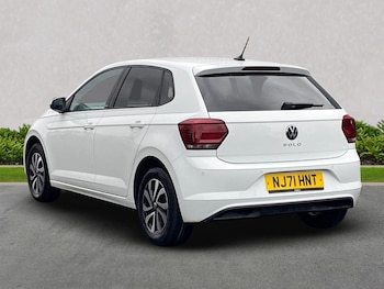 Used Volkswagen Polo 2021 for sale - 76134161: Photo 2