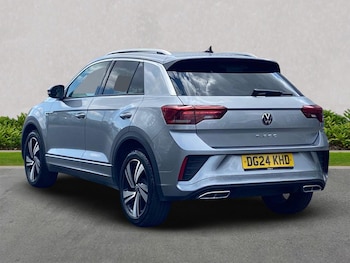 Used Volkswagen T-Roc 2024 for sale - 75491224: Photo