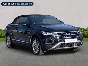 Used Volkswagen T-Roc 2023 for sale - 76407399: Photo
