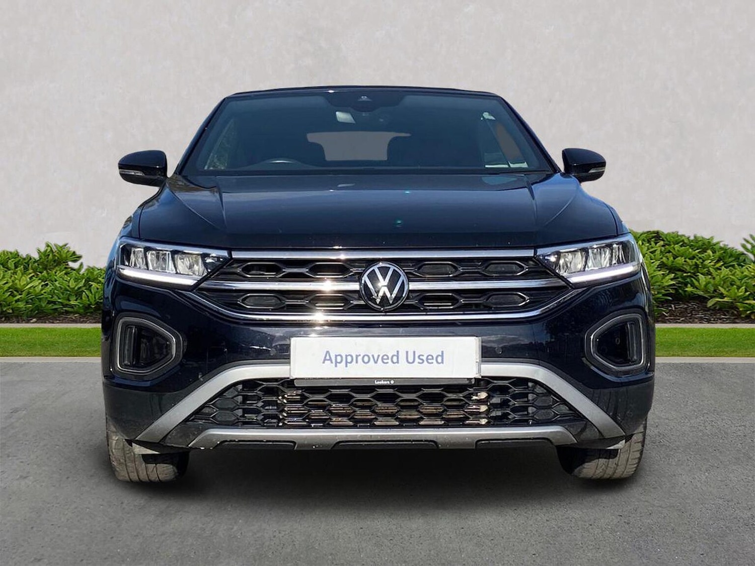 Used Volkswagen T-Roc 2023 for sale - 76407399: Photo 6