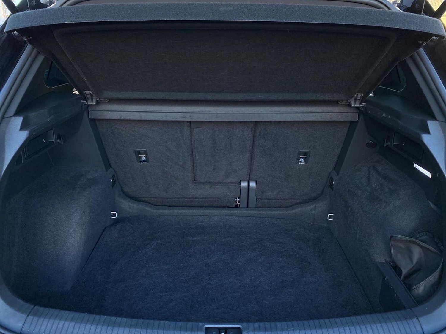 Used Volkswagen Tiguan 2022 for sale - 77089997: Photo 19