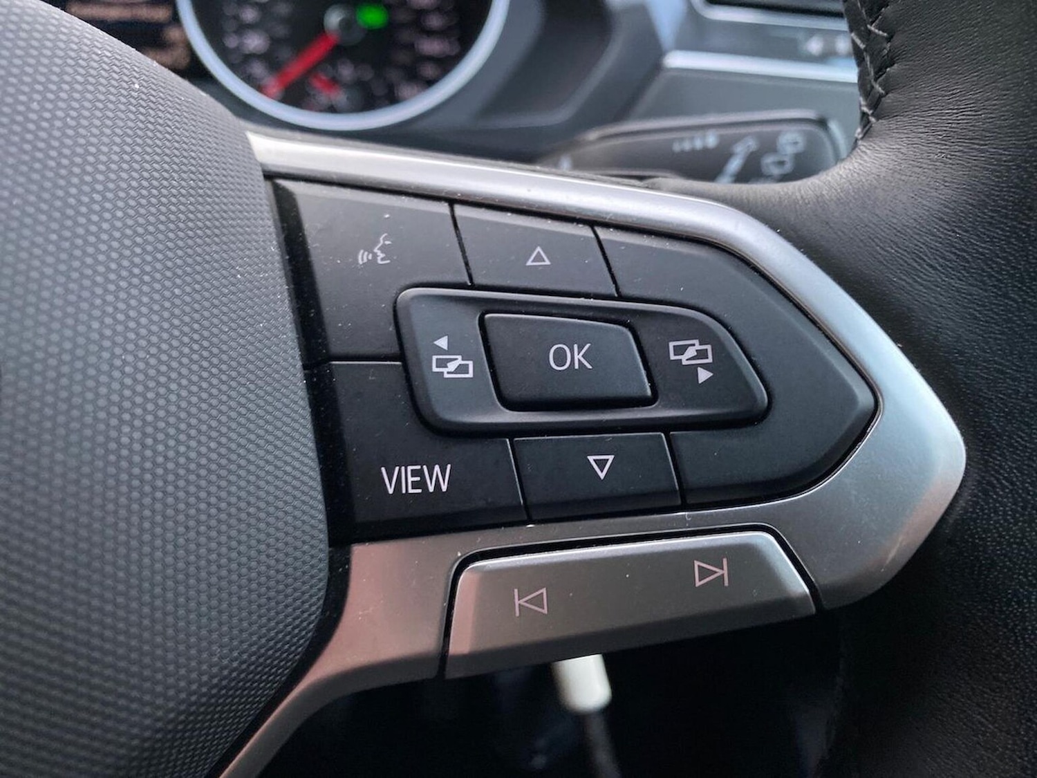 Used Volkswagen Tiguan 2022 for sale - 76687308: Photo 25