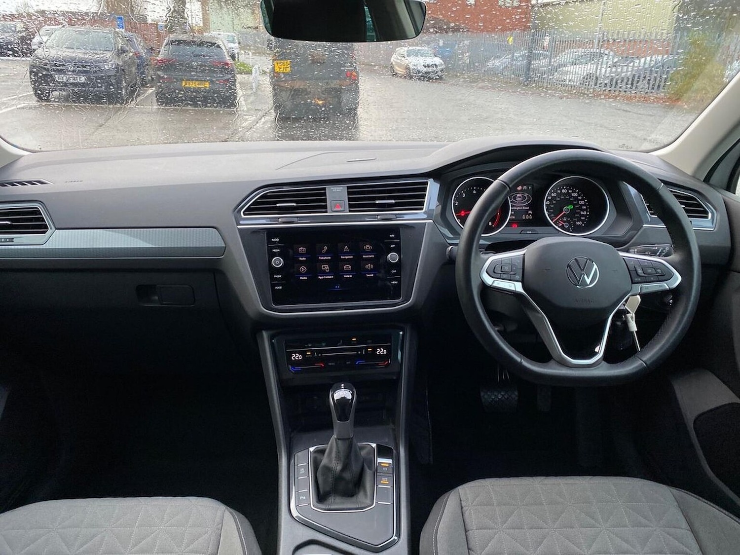Used Volkswagen Tiguan 2022 for sale - 76687308: Photo 8