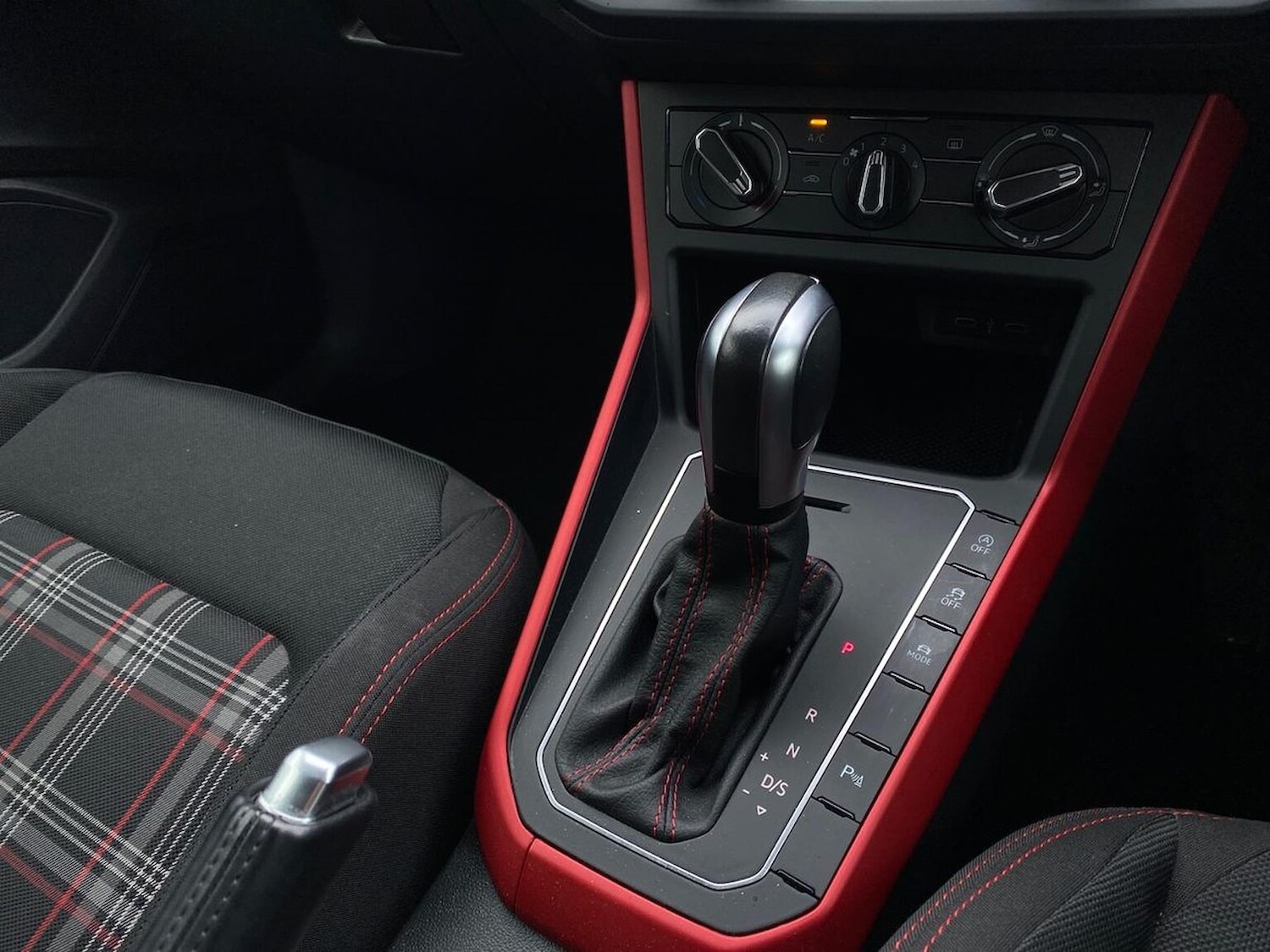 Used Volkswagen Polo 2021 for sale - 76707541: Photo 14