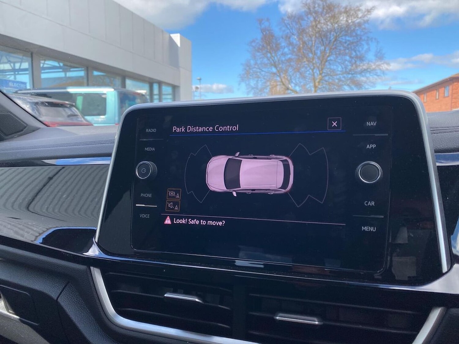 Used Volkswagen T-Roc 2023 for sale - 78194246: Photo 22