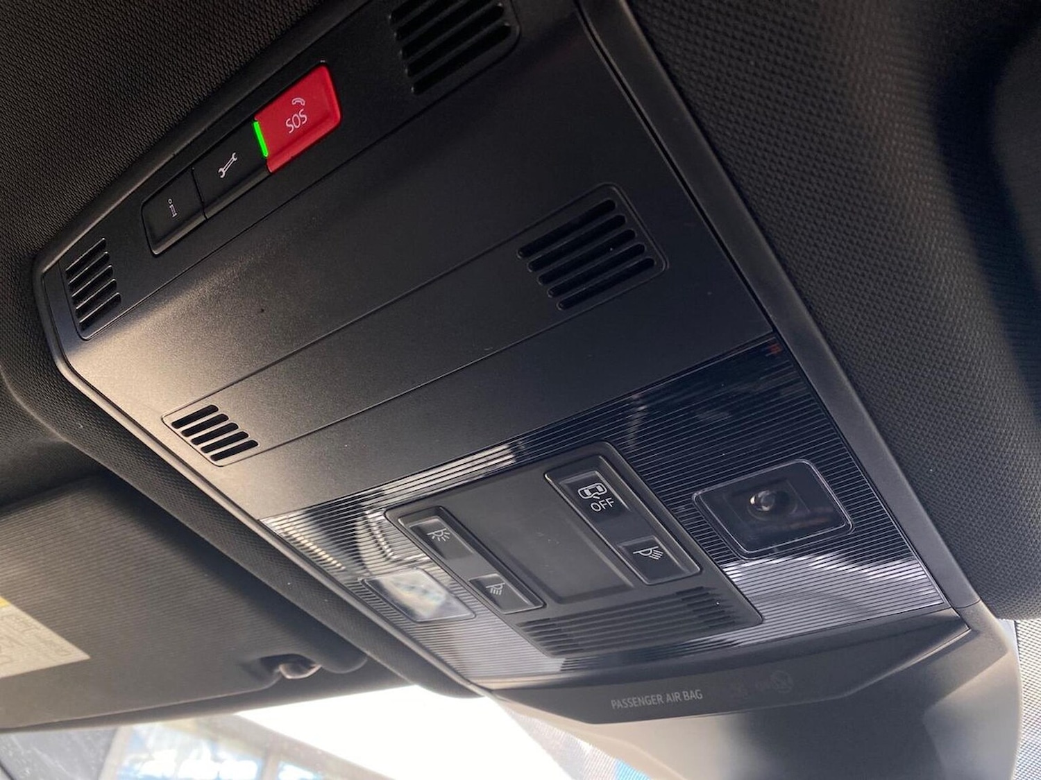 Used Volkswagen T-Roc 2023 for sale - 78194246: Photo 30